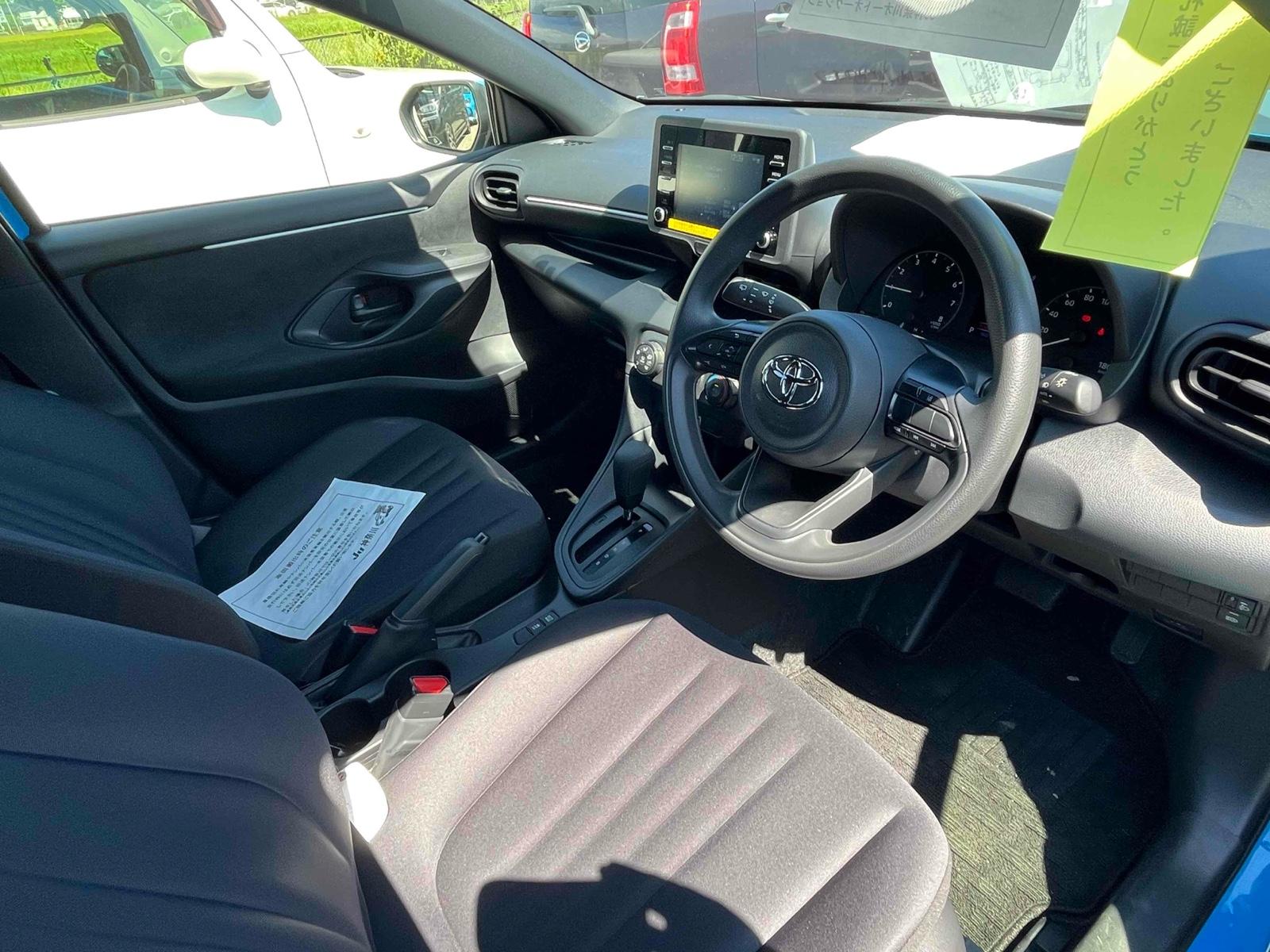 Toyota Yaris X