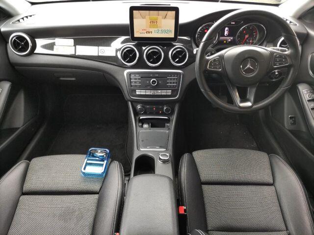 Mercedes-Benz CLA CLA180AMG STYLE