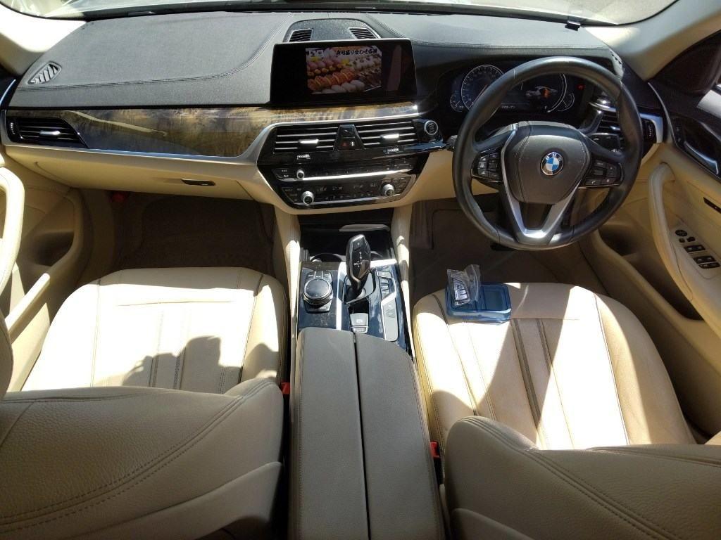 BMW 523D LUXURY 2.0