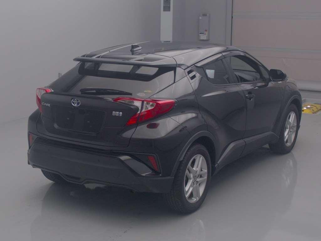 Toyota C-HR Hybrid S