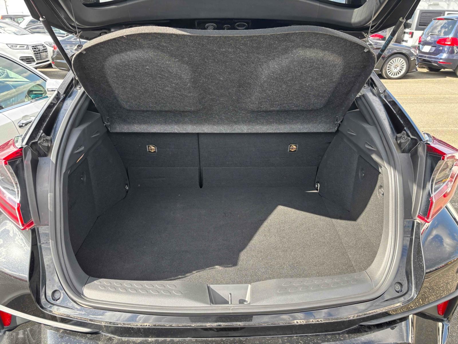 Toyota C-HR S LED PACKAGE