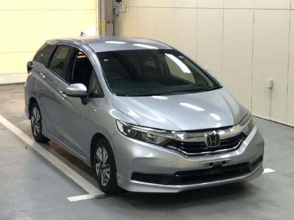 Honda Shuttle HV HONDA SENSIN