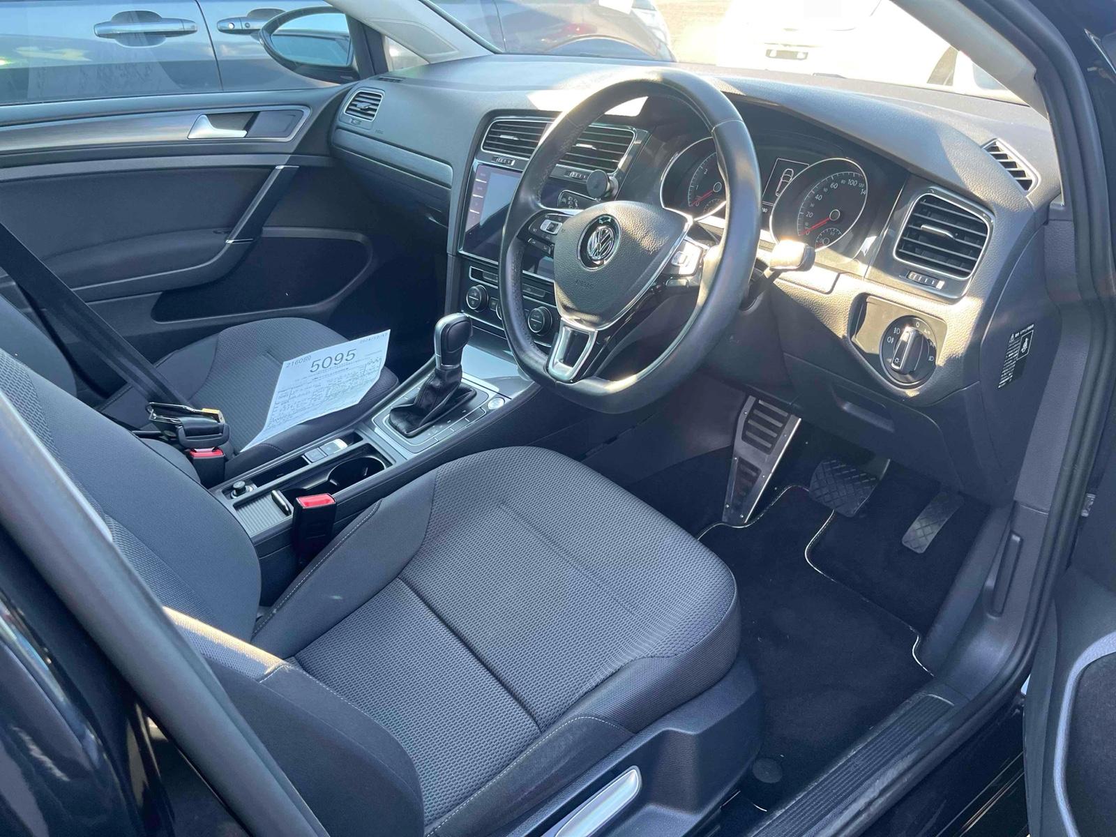 Volkswagen Golf TSI COMFORT LINE