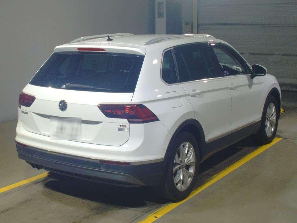 Volkswagen Tiguan TSI HIGH LINE