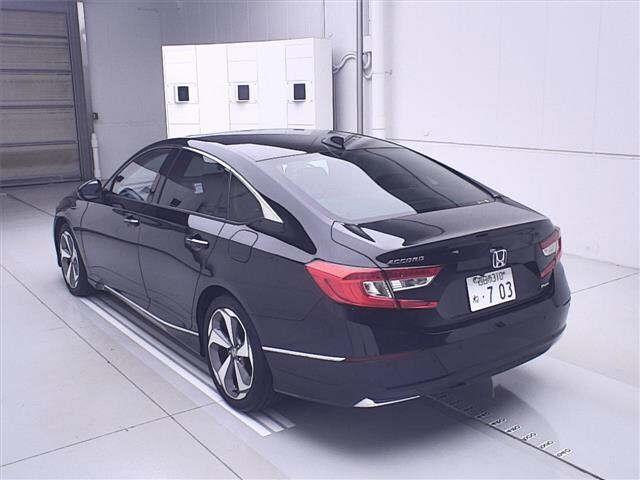 Honda Accord Hybrid EX