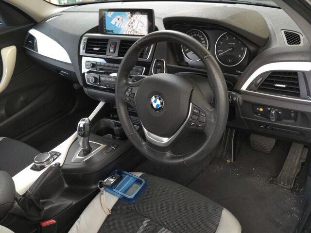 BMW 1 Series 5d 118D STYLE