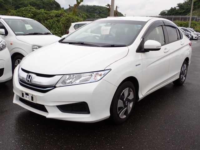 Honda GRACE HYBRID DX