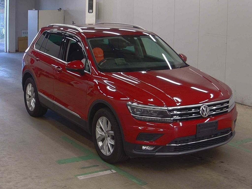 Volkswagen Tiguan TDI 4MOTION HIGH-LINE