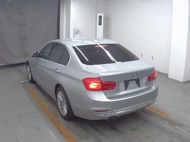 BMW 3 Series 4d 320D LUXURY