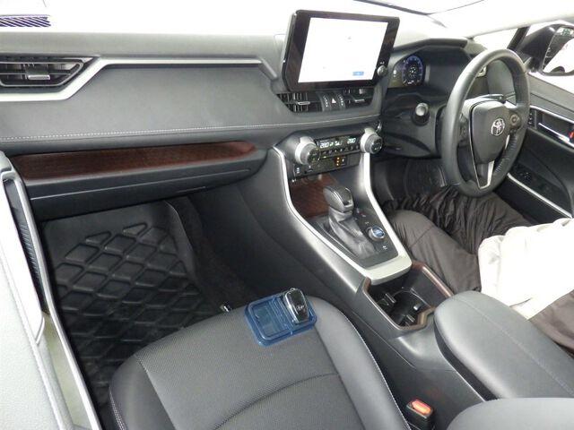 Toyota Rav4 5d 4wd HYBRID G