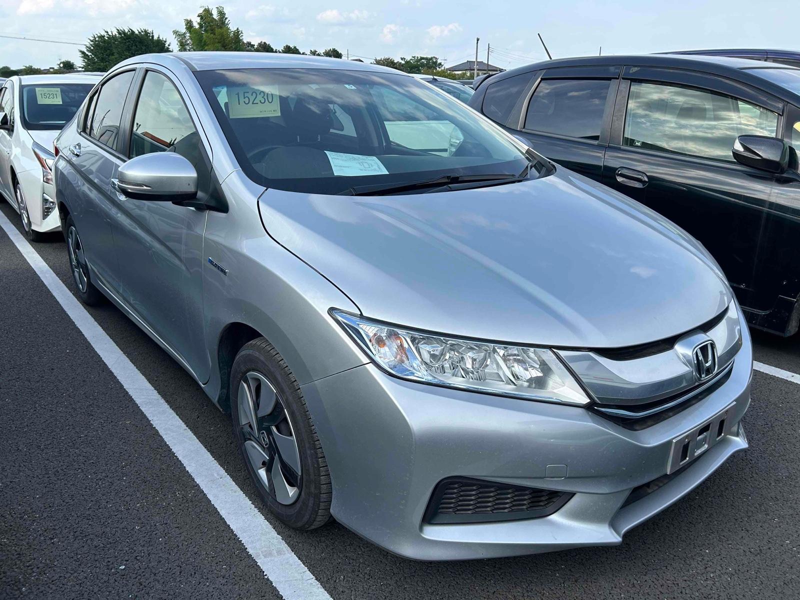 Honda GRACE HYBRID LX