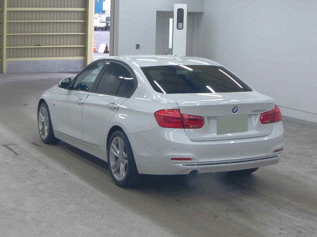 BMW 3 Series 4d 320D SPORT