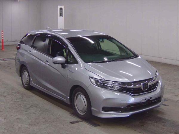 Honda Shuttle HYBRID HONDA SENSING