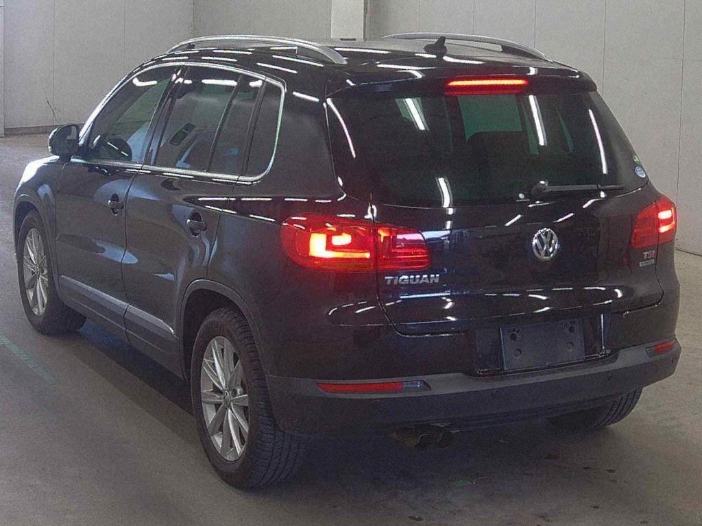 Volkswagen Tiguan TSI B MOTION TEC PKG