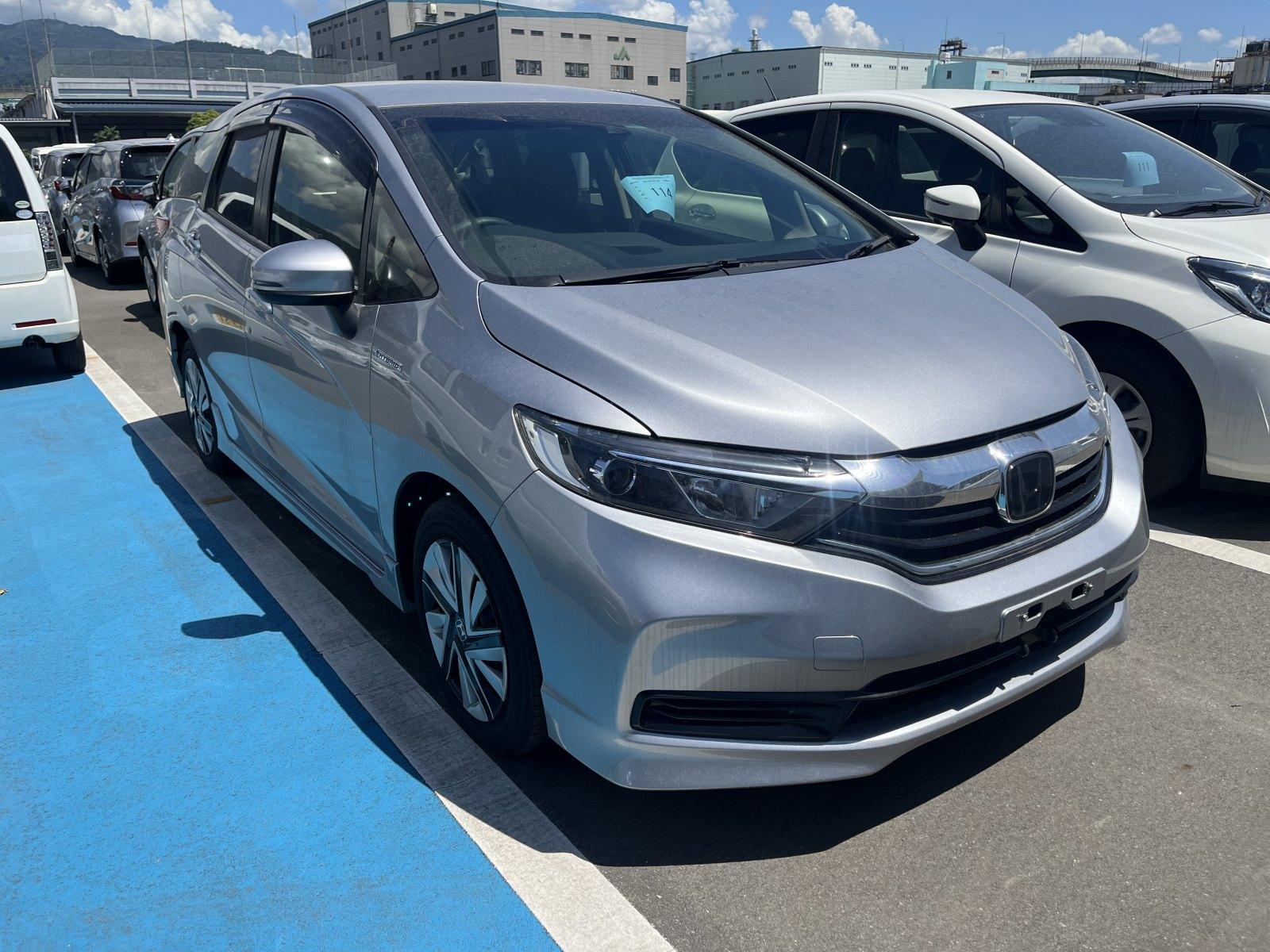 Honda Shuttle HYBRID HONDA SENSING