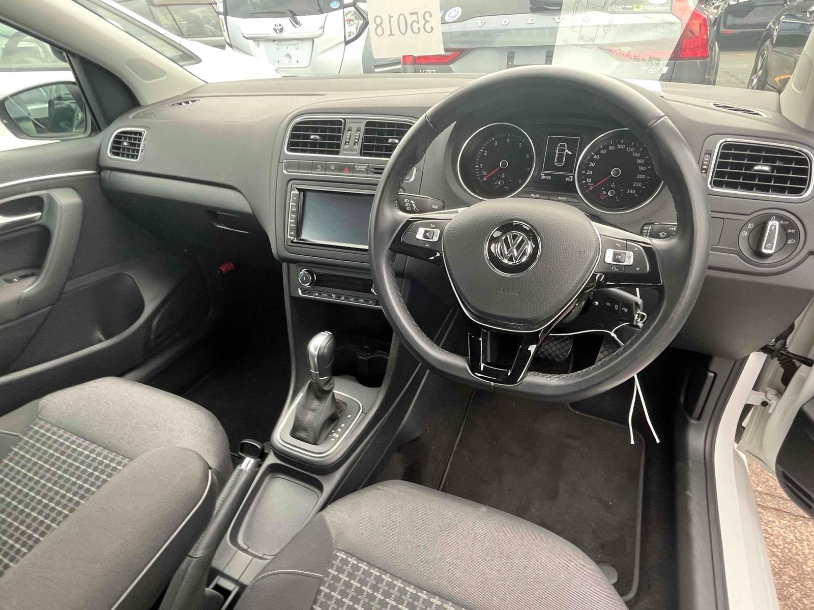 Volkswagen Polo TSI COMFORT LINE