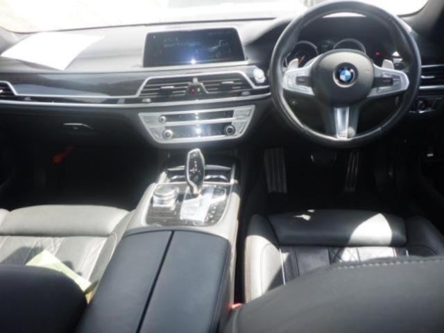 BMW 740 E I PERFORMANCE M SPORT