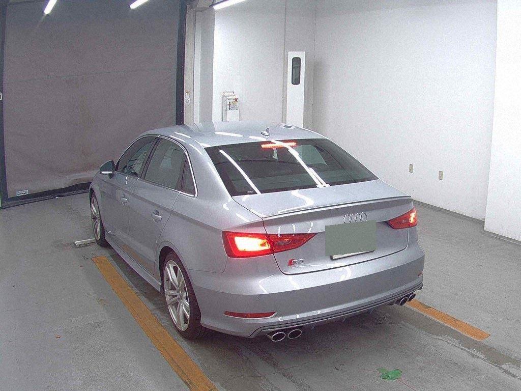 Audi S3 SEDAN 4WD