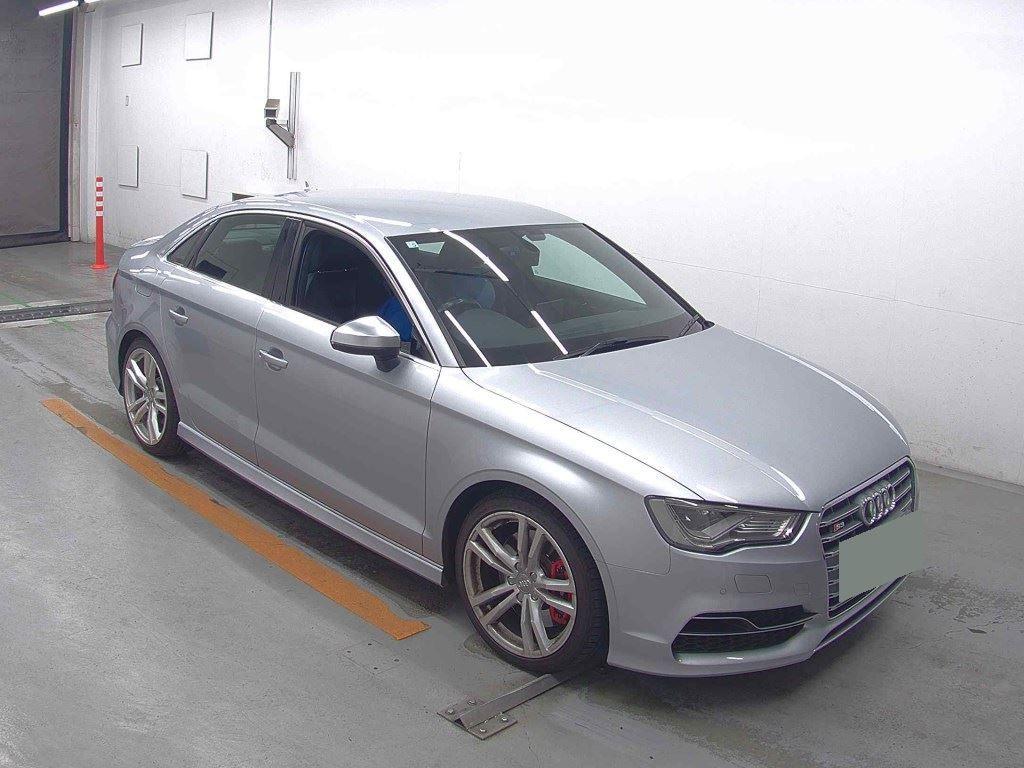 Audi S3 SEDAN 4WD