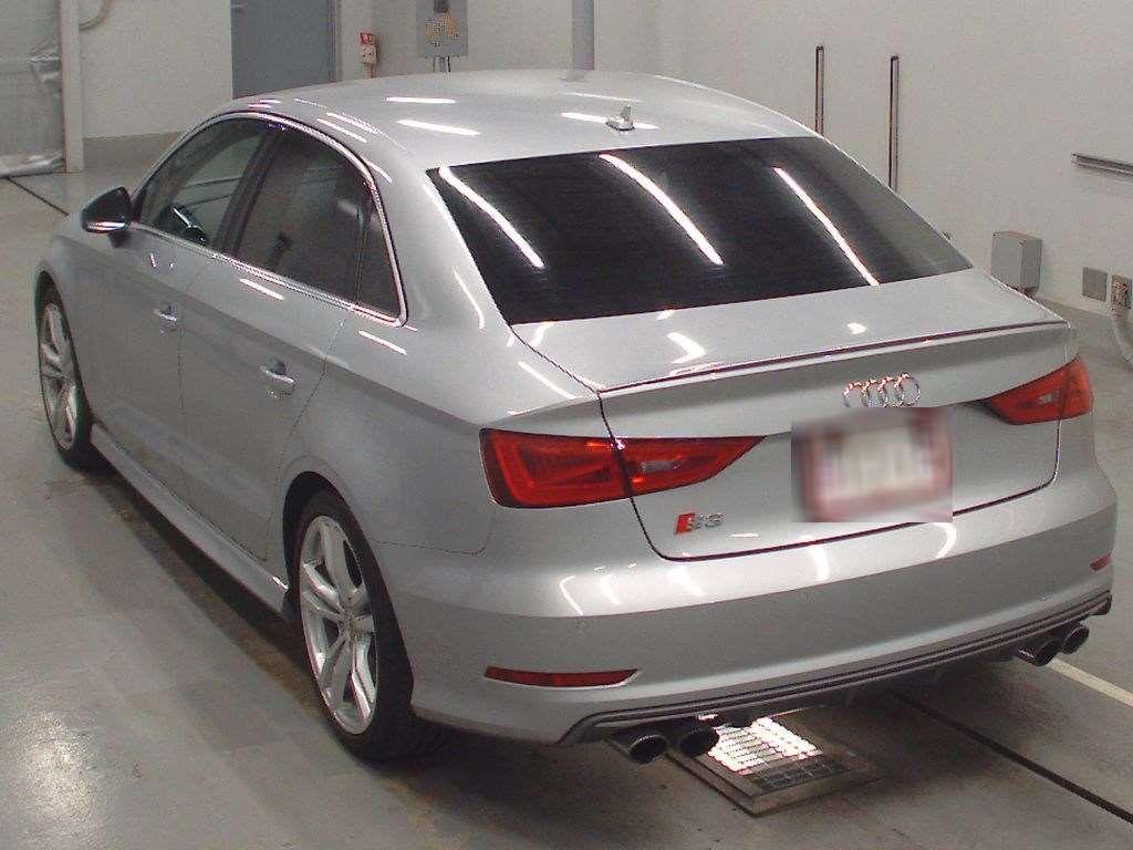 Audi S3 SEDAN 4WD