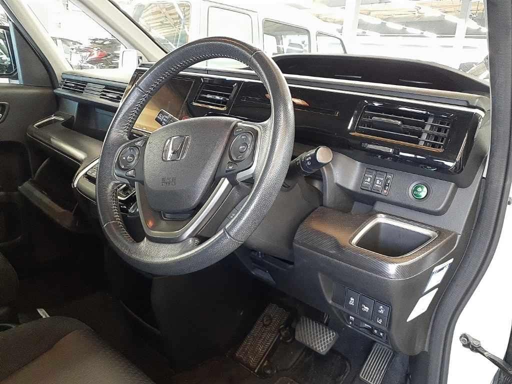 Honda StepWGN ｽﾊﾟｰﾀﾞ ｽﾊﾟｰﾀﾞHV Gﾎﾝﾀﾞｾﾝｼﾝｸﾞ