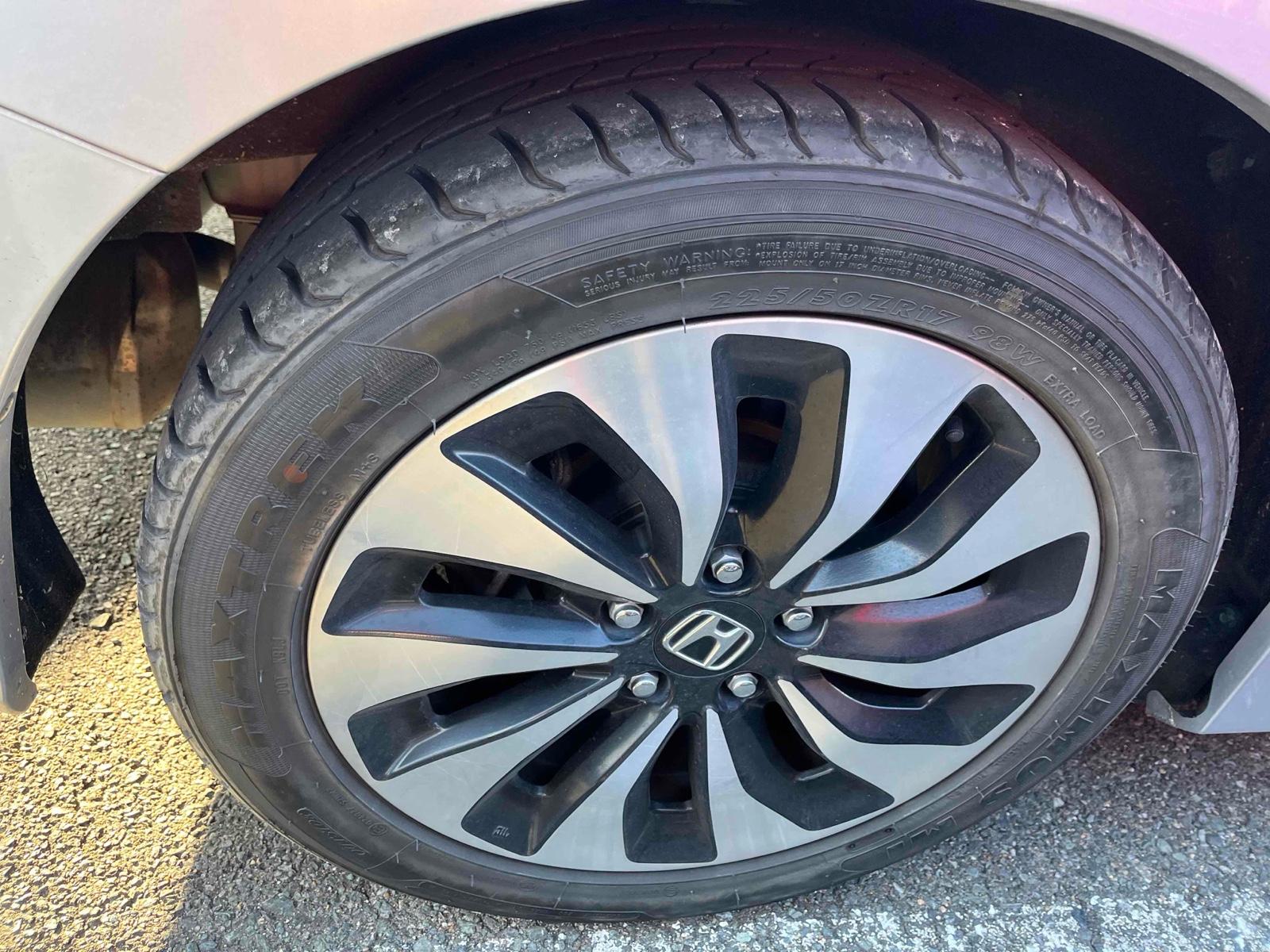 Honda Accord HYBRID EX