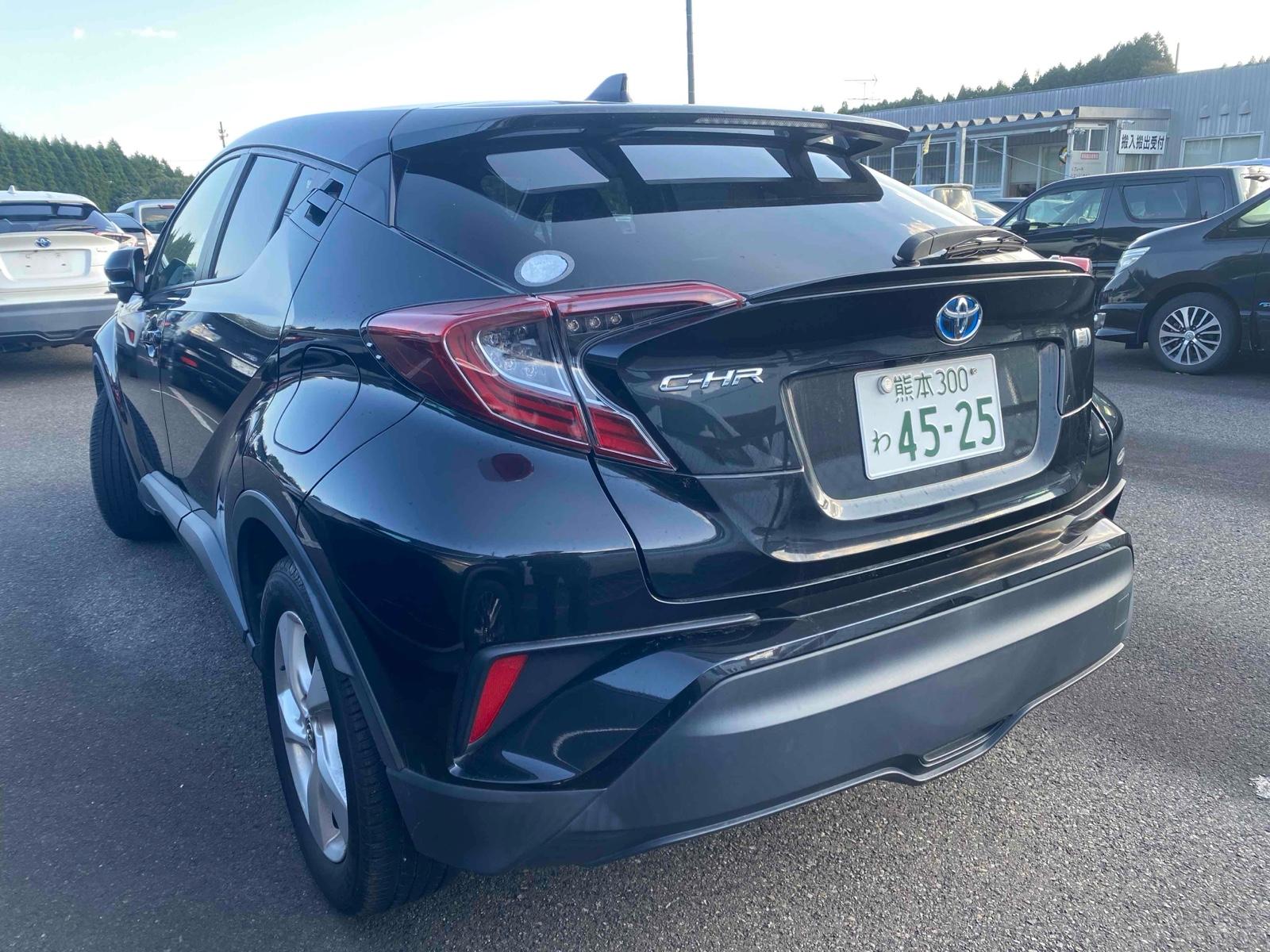 Toyota C-HR S LED PACKAGE