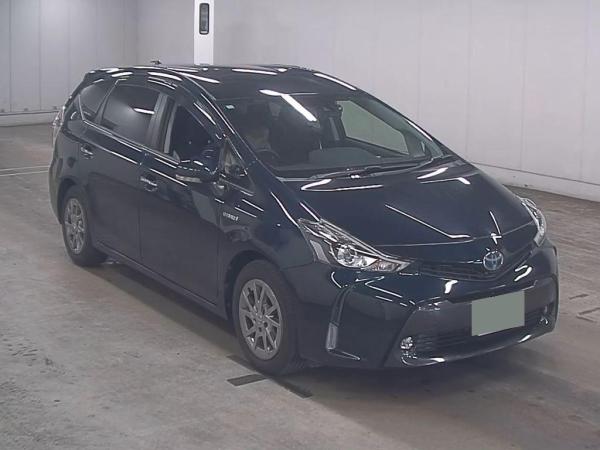 Toyota Prius ALPHA S TUNE BLACK 2