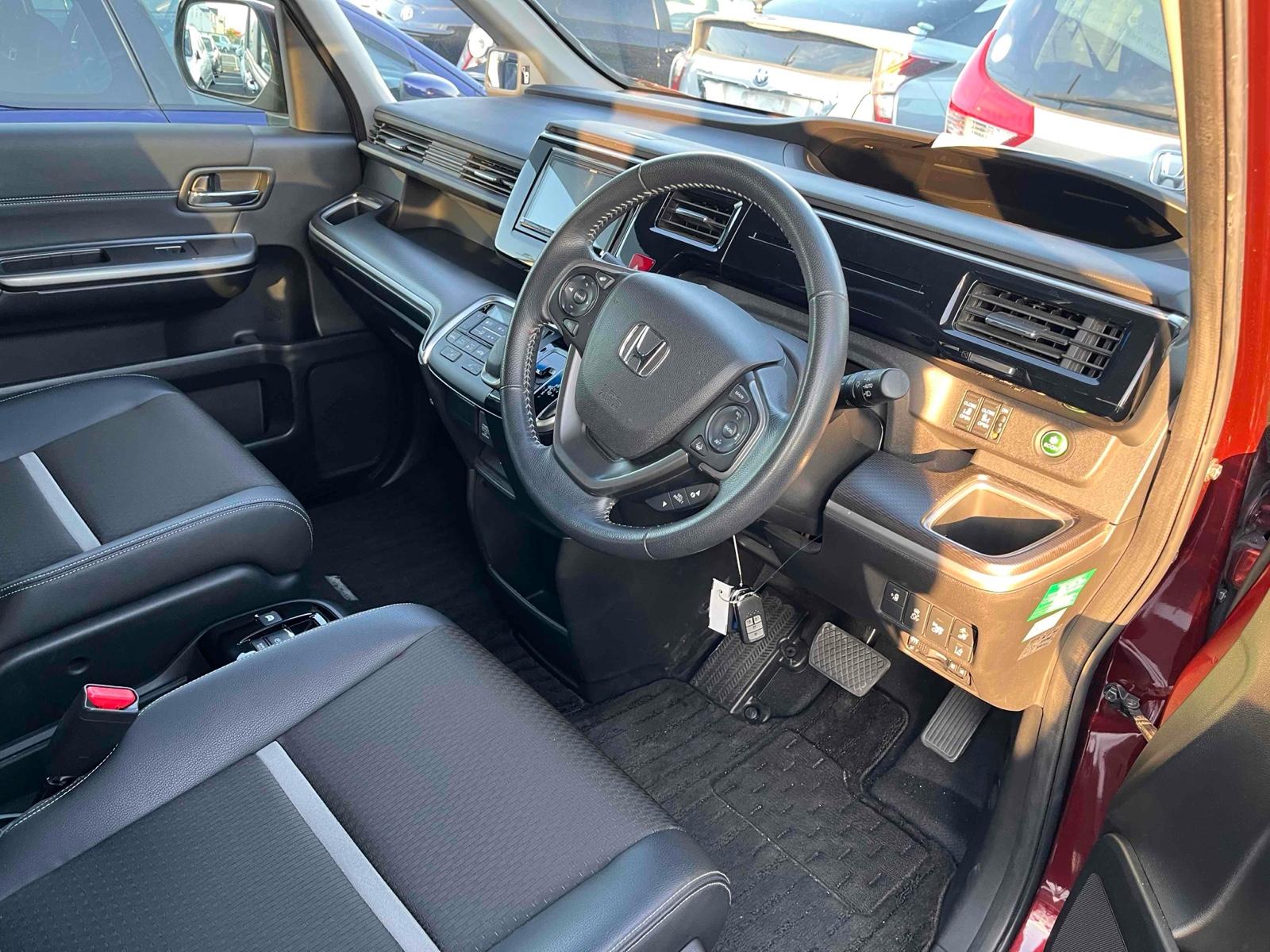 Honda Stepwagon SPADA HYBRID GEX HONDA SENSING