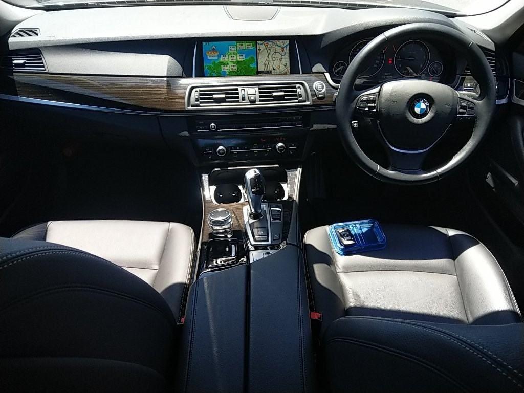 BMW 523D LUXURY 2.0