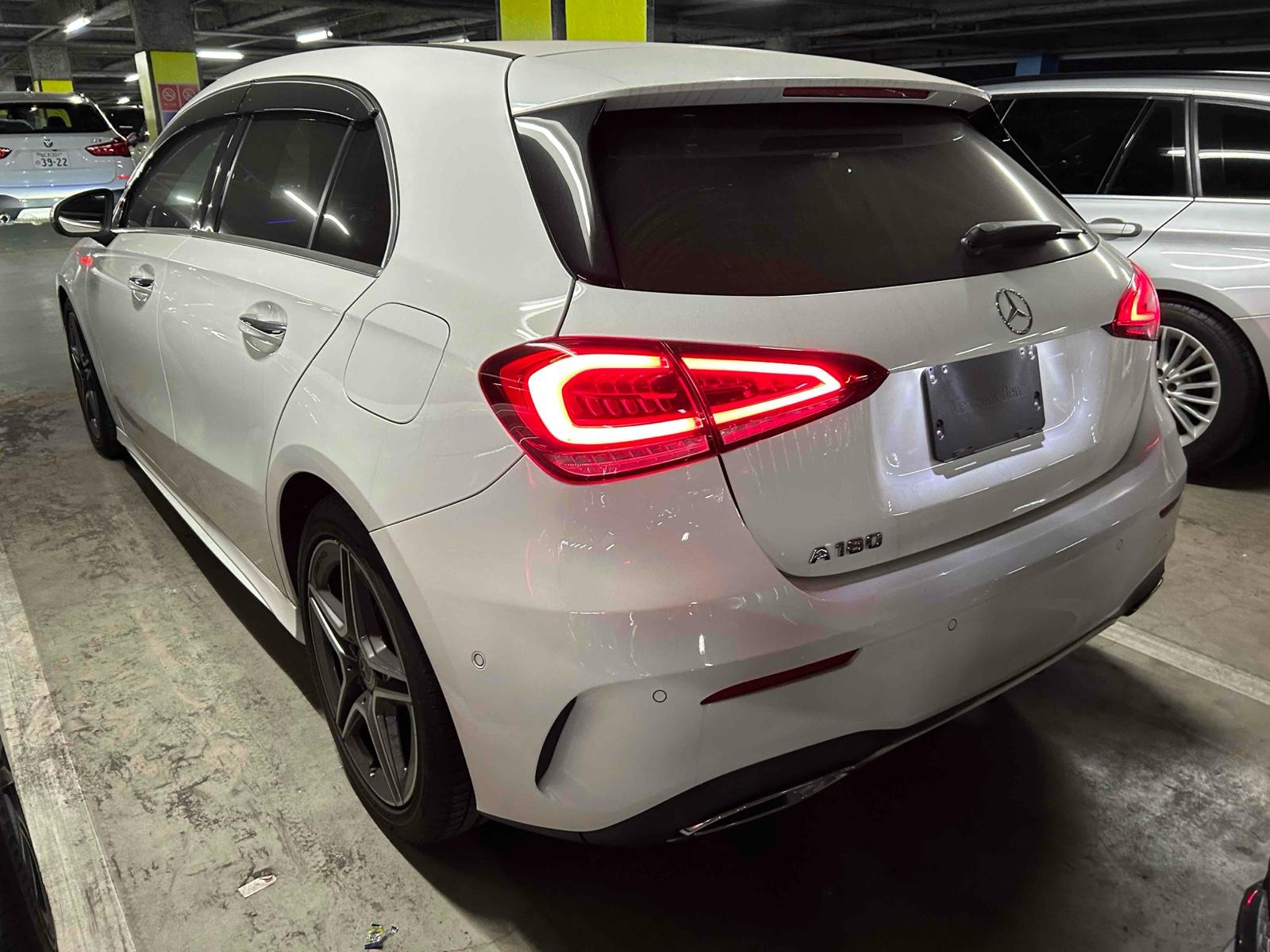 Mercedes-Benz A Class A180S MANY AMG LINE RE