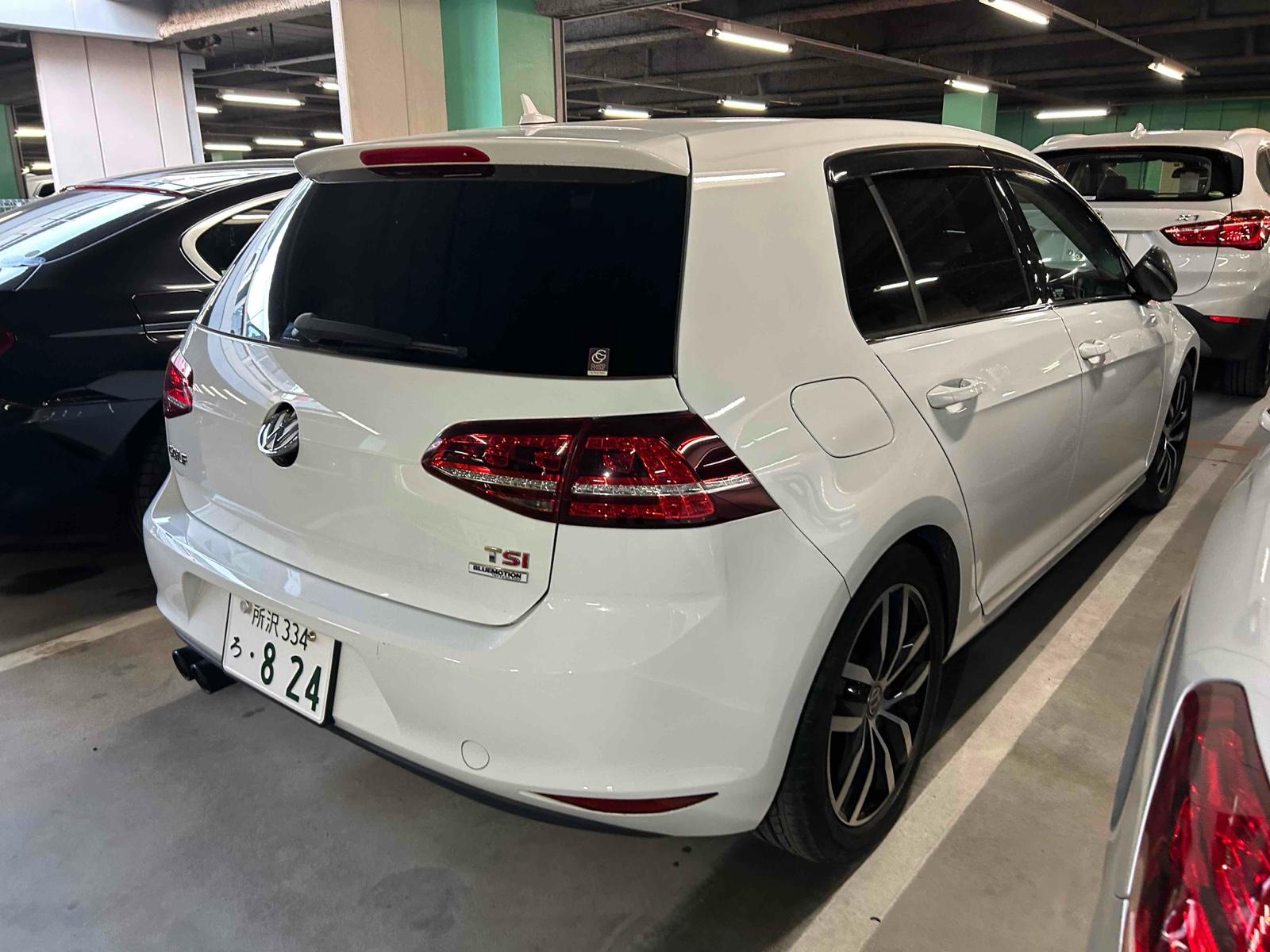 Volkswagen Golf TSI HIGH LINE CONNECT
