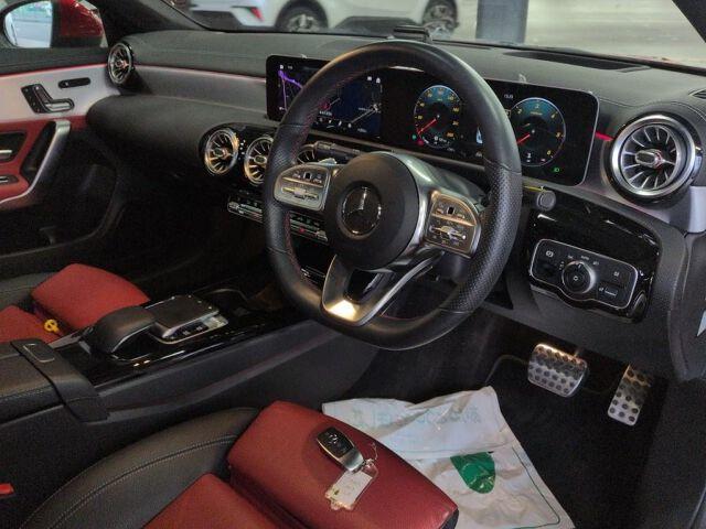 Mercedes-Benz Cla-class CLA200D AMG LINE