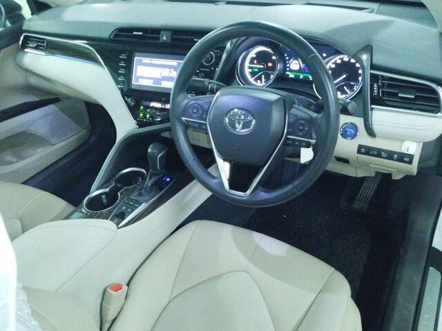 Toyota Camry 4D G LEATHER PACKAGE