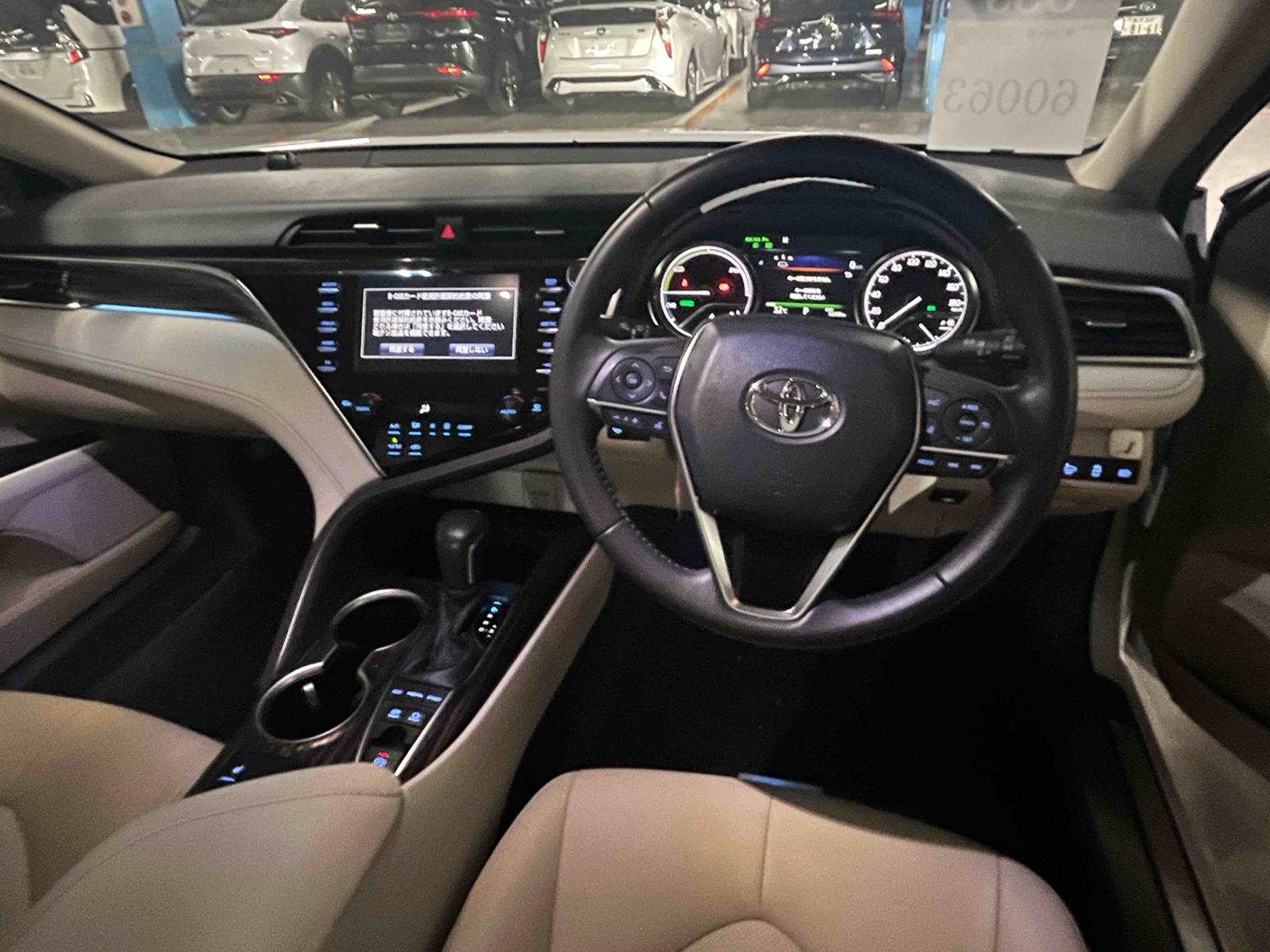 Toyota Camry 4D G LEATHER PACKAGE