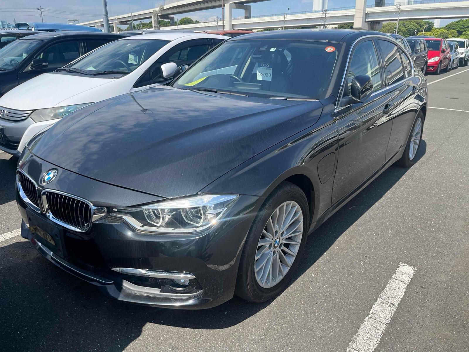 BMW 330 E RUG JIIPAF