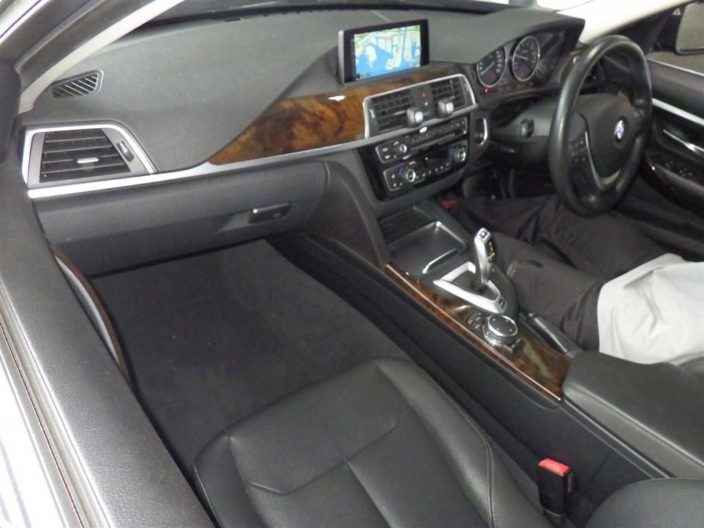 BMW 330 E RUG JIIPAF