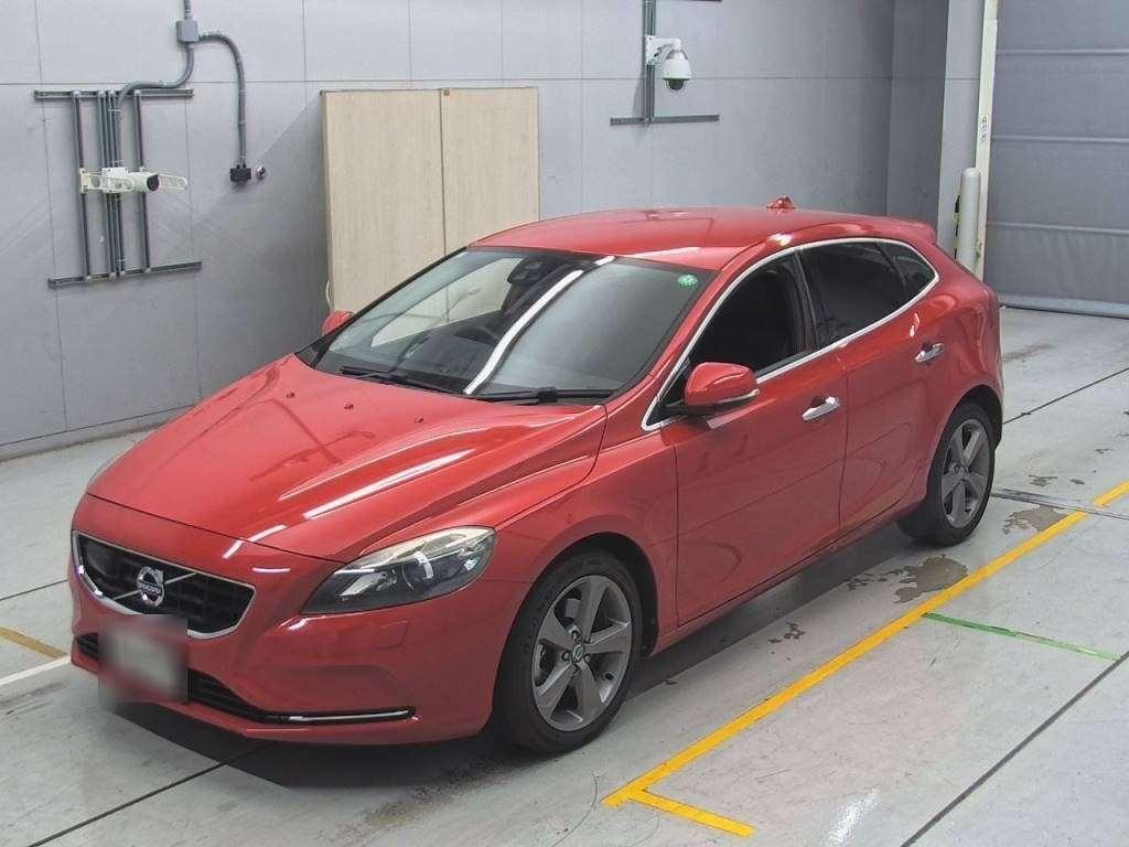 Volvo V40 T4