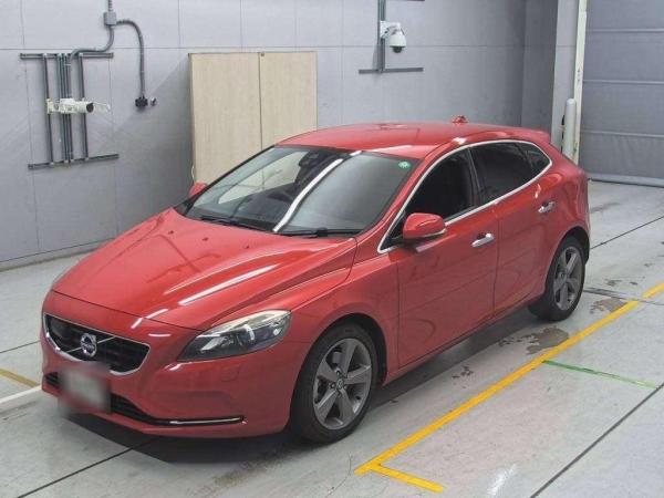 Volvo V40 T4