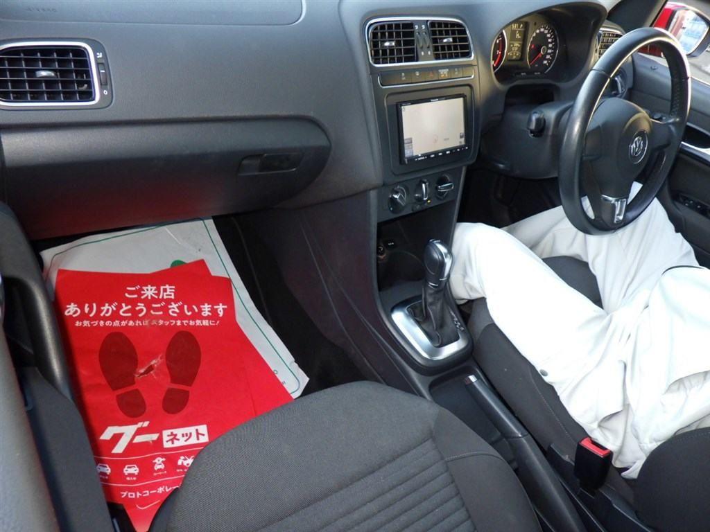 Volkswagen Polo TSI COMFORT LB TECH