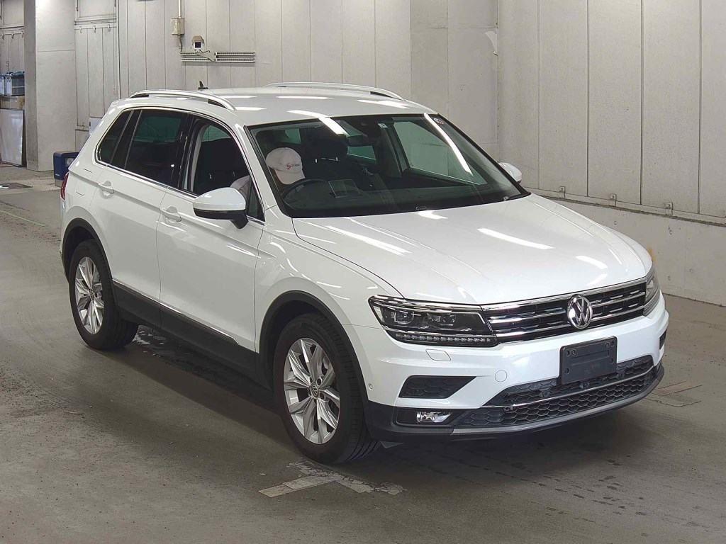 Volkswagen Tiguan TDI 4MOTION HIGH LINE