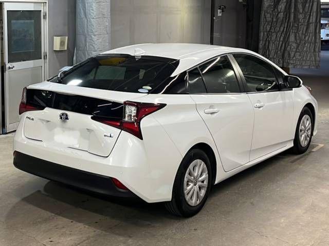 Toyota Prius S SAFETY PLUS .