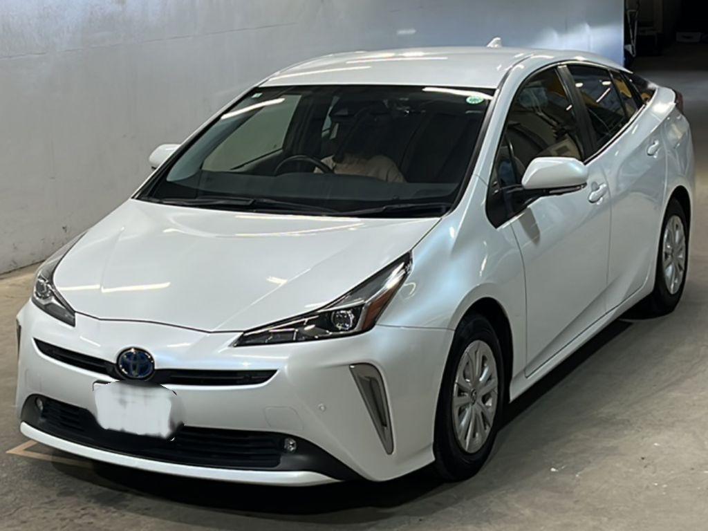 Toyota Prius S SAFETY PLUS .