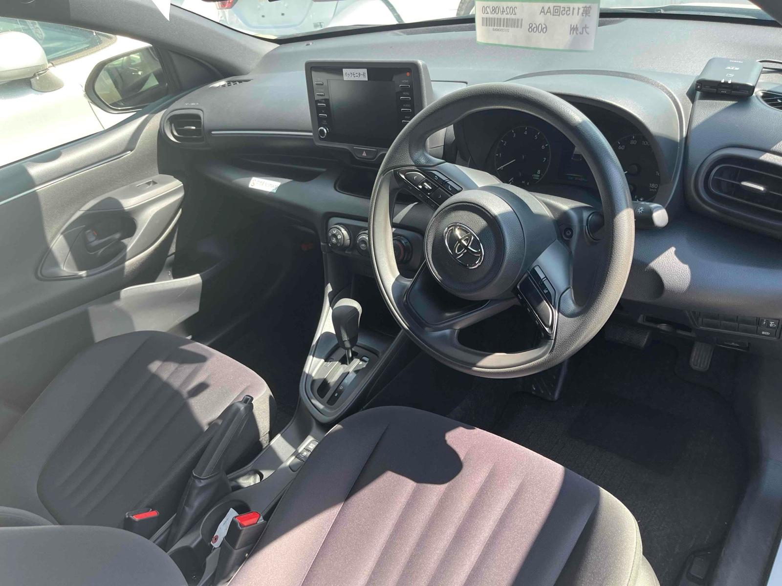 Toyota Yaris X