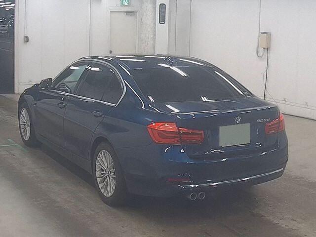 BMW 3 Series 4d 320D