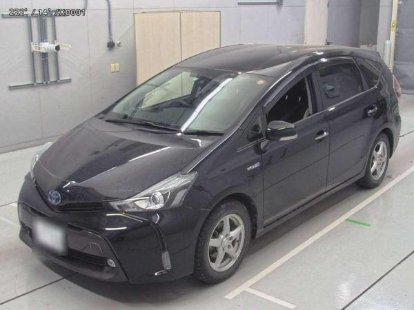 Toyota Prius ALPHA S TUNE BLACK 2