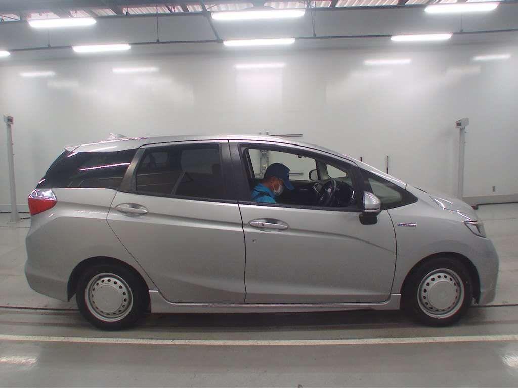 Honda Shuttle HYBRID HONDA SENSING