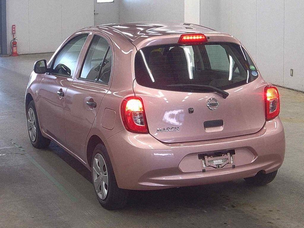 Nissan MARCH 5D S