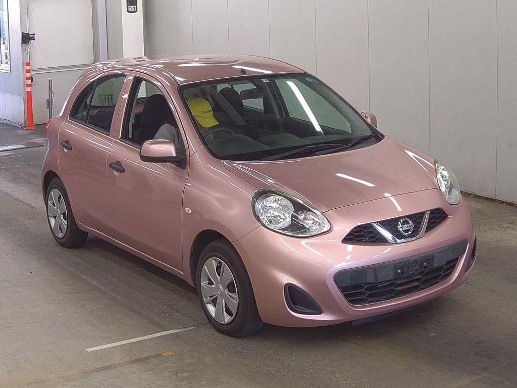 Nissan MARCH 5D S