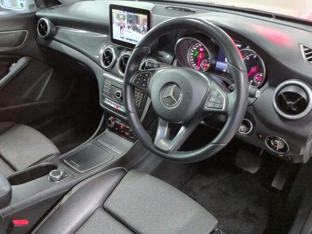 Mercedes-Benz Cla-class CLA180 AMG STYLE